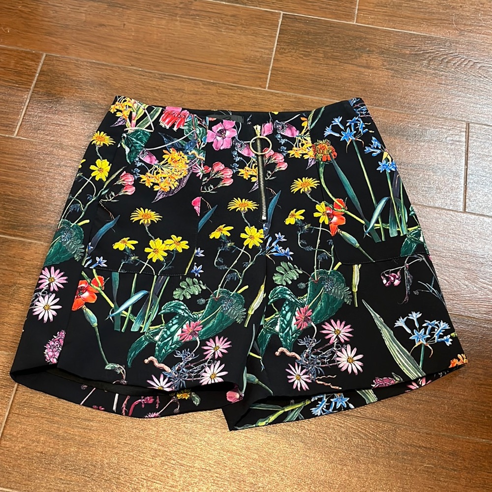 Gracia Shorts
